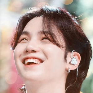 SUGA’Swife profile image