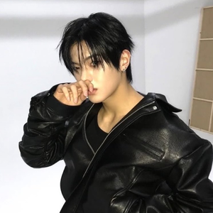 전이정데뷔하자 profile image