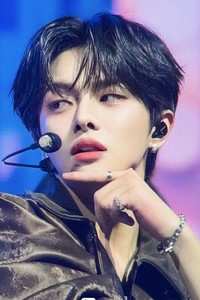 LeoLoveU profile image