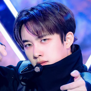 내우주는전부됴야 profile image