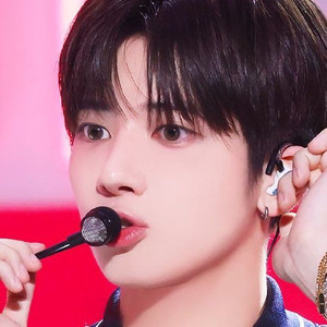 말랑쬰득아기토끼린's profile image